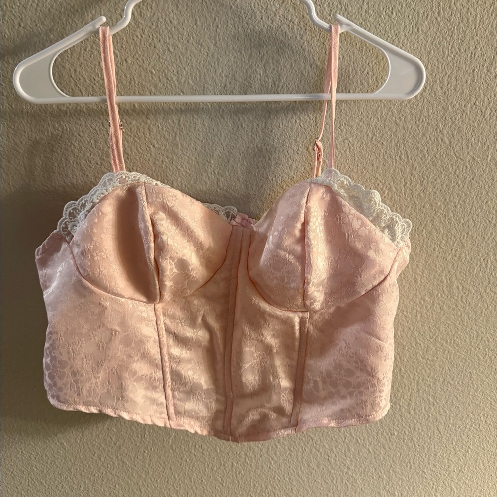 Elegant Pink Lace Bustier